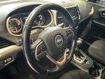 2017 Cherokee Thumbnail 9