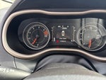2017 Cherokee Thumbnail 17