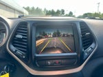 2017 Cherokee Thumbnail 29