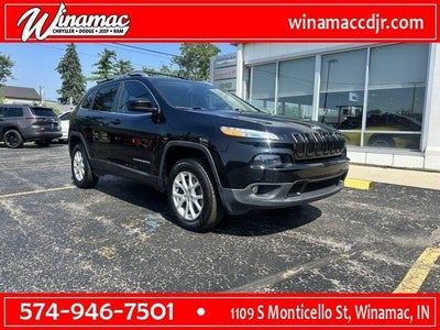 Photo of a 2017 Jeep Cherokee 4X4 Latitude 4DR SUV for sale