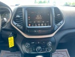 2017 Cherokee Thumbnail 26