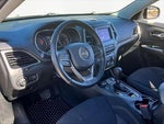 2019 Cherokee Thumbnail 13