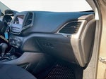 2019 Cherokee Thumbnail 16