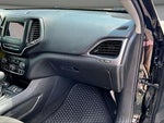 2019 Cherokee Thumbnail 26