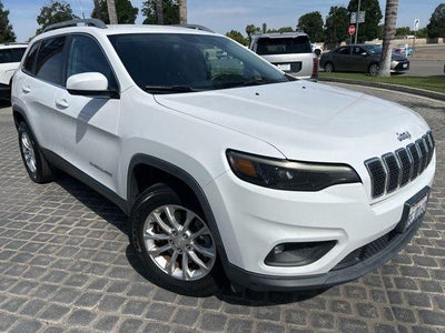 Photo of a 2019 Jeep Cherokee 4X4 Latitude 4DR SUV for sale