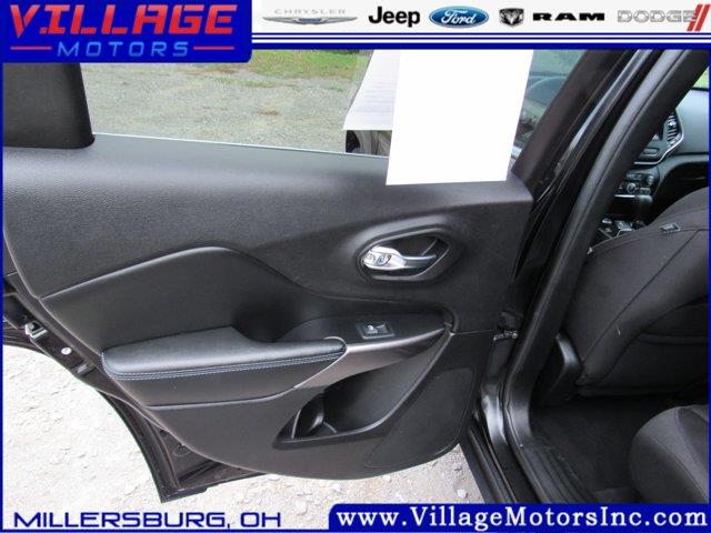 2019 Jeep Cherokee - $9,900