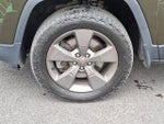 2016 Cherokee Thumbnail 9