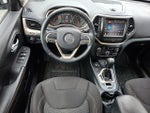 2016 Cherokee Thumbnail 12