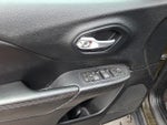 2016 Cherokee Thumbnail 13