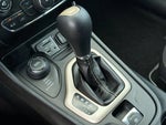 2015 Cherokee Thumbnail 32