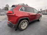 2016 Cherokee Thumbnail 8