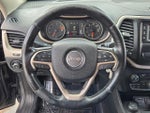 2016 Cherokee Thumbnail 31