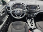 2019 Cherokee Thumbnail 30