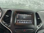 2019 Cherokee Thumbnail 14