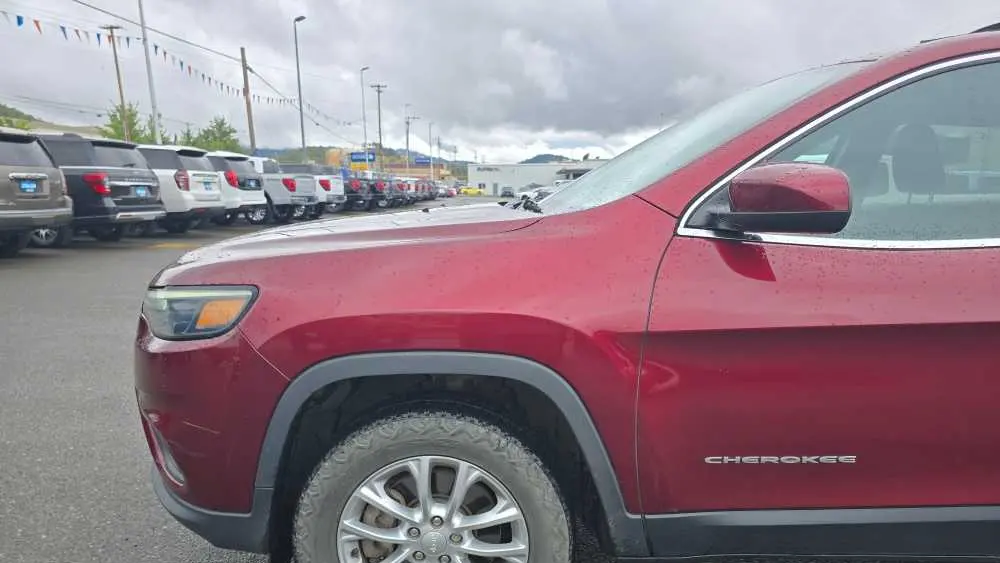 2019 Jeep Cherokee Latitude