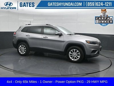 2019 Jeep Cherokee 4X4 Latitude 4DR SUV