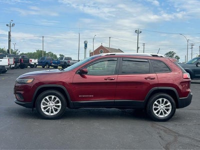 Photo of a 2020 Jeep Cherokee 4X4 Latitude 4DR SUV for sale