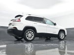 2020 Cherokee Thumbnail 24