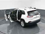 2020 Cherokee Thumbnail 26