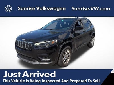 Photo of a 2020 Jeep Cherokee 4X4 Latitude 4DR SUV for sale