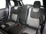 2014 Cherokee Thumbnail 29