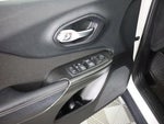 2014 Cherokee Thumbnail 30