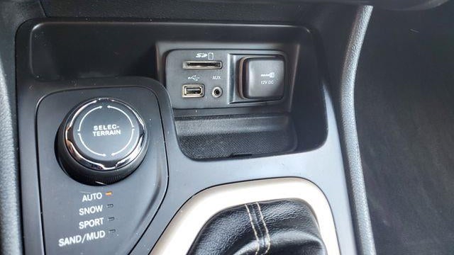 2016 Jeep Cherokee Latitude 75th Anniversary
