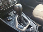 2016 Cherokee Thumbnail 30