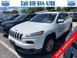 2016 Cherokee Thumbnail 1
