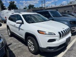 2016 Cherokee Thumbnail 3