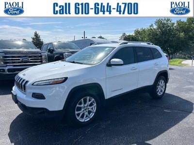 Photo of a 2016 Jeep Cherokee 4X4 Latitude 4DR SUV for sale