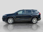 2016 Cherokee Thumbnail 3