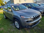 2017 Cherokee Thumbnail 1