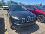 2014 Cherokee Thumbnail 5