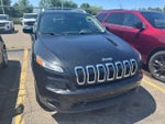 2014 Cherokee Thumbnail 26