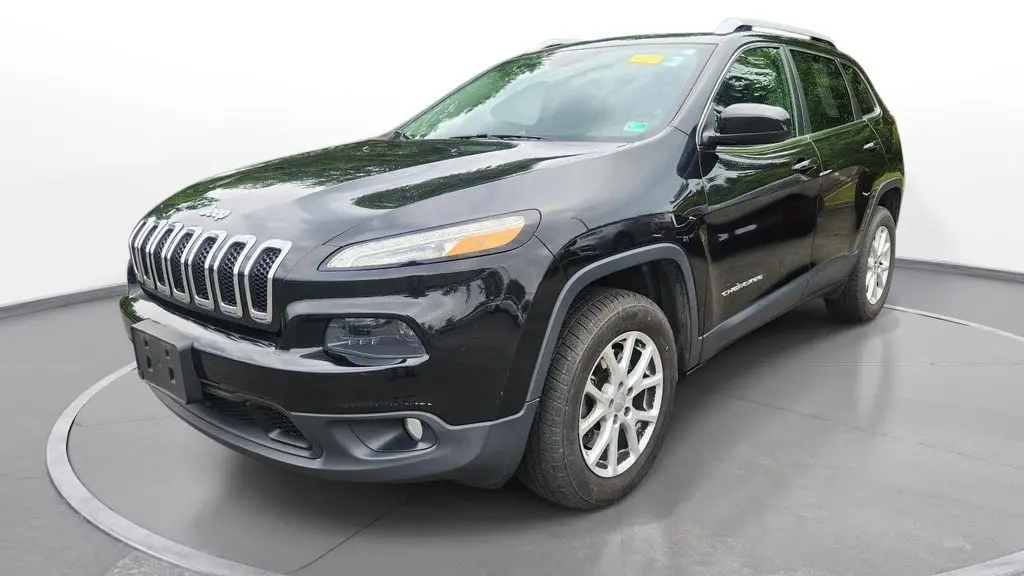 Preowned 2015 Jeep Cherokee Latitude for Sale