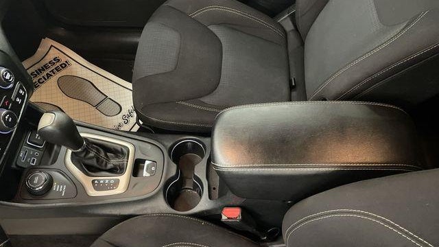 2016 Jeep Cherokee Latitude 75th Anniversary