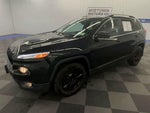2016 Cherokee Thumbnail 4