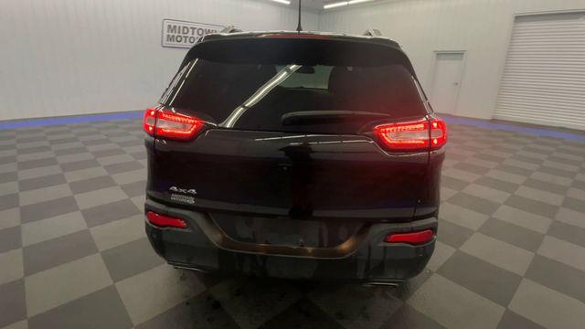 2016 Jeep Cherokee - $8,000