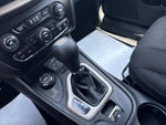 2015 Cherokee Thumbnail 23