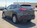 2016 Cherokee Thumbnail 14