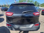 2015 Cherokee Thumbnail 6