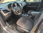 2015 Cherokee Thumbnail 12
