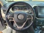 2015 Cherokee Thumbnail 21