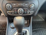 2015 Cherokee Thumbnail 23