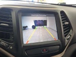 2016 Cherokee Thumbnail 23