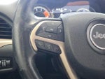 2016 Cherokee Thumbnail 24