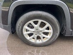 2015 Cherokee Thumbnail 9