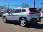 2017 Cherokee Thumbnail 31