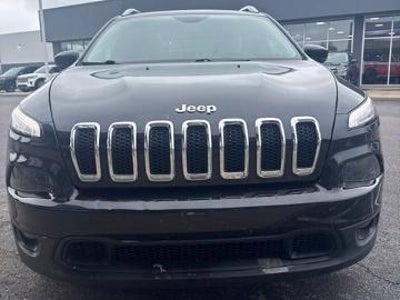 Photo of a 2016 Jeep Cherokee 4X4 Latitude 4DR SUV for sale